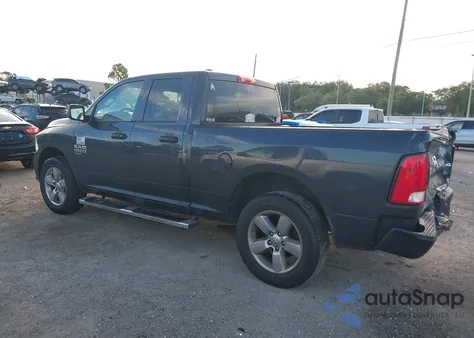 2019 Ram 1500 Classic Express 4X4 6'4 Box из США, поврежденный, VIN 1C6RR7FGXKS571553